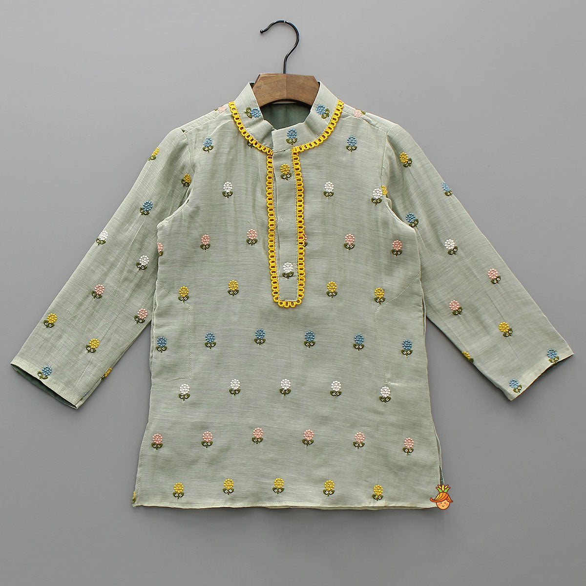Floral Embroidered Mul Chanderi Kurta With Pyjama