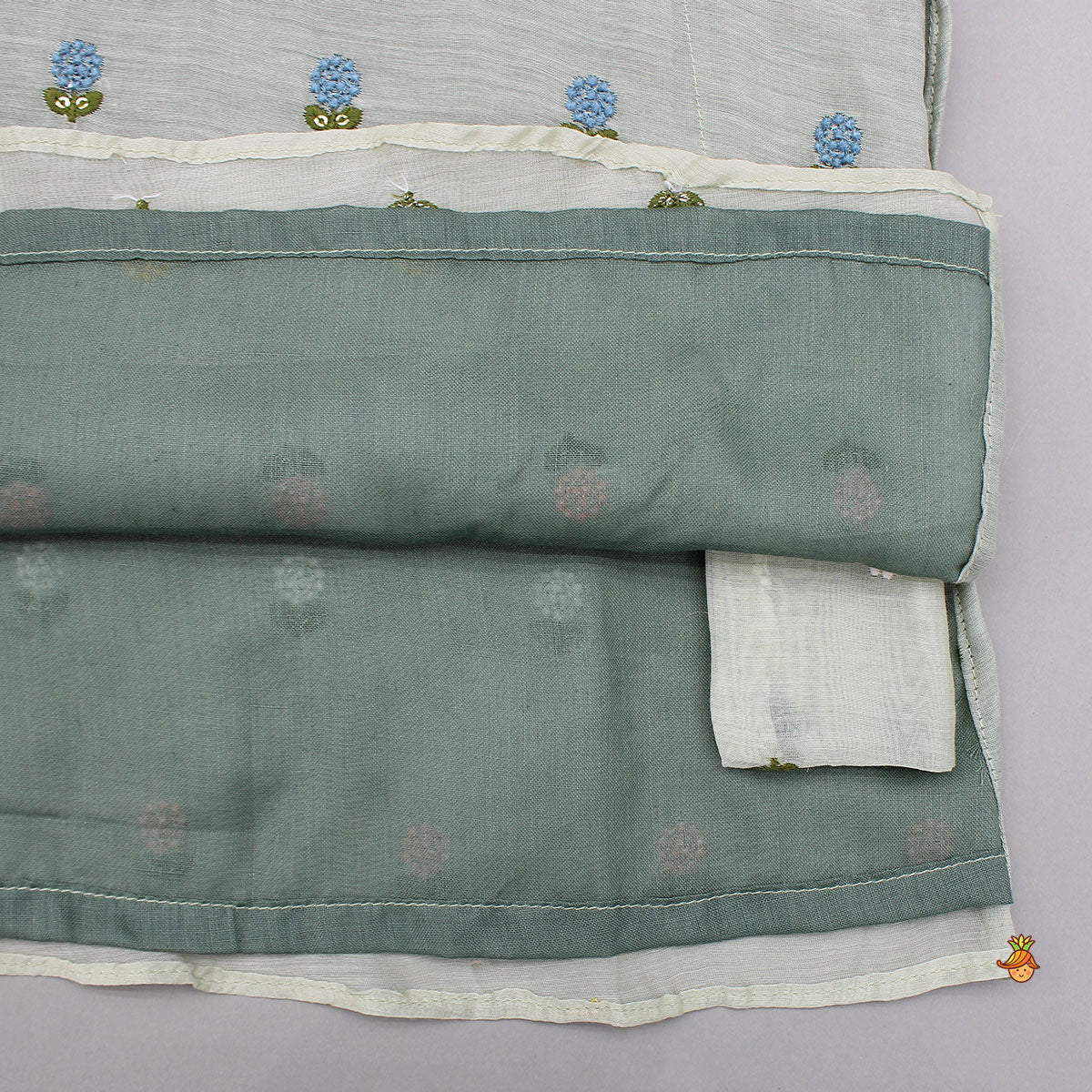 Floral Embroidered Mul Chanderi Kurta With Pyjama