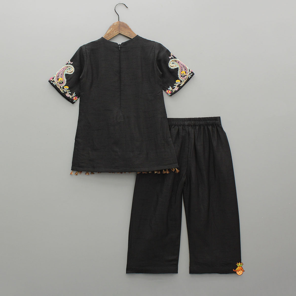 Pre Order: Embroidered Black Beautiful Kurti With Pant