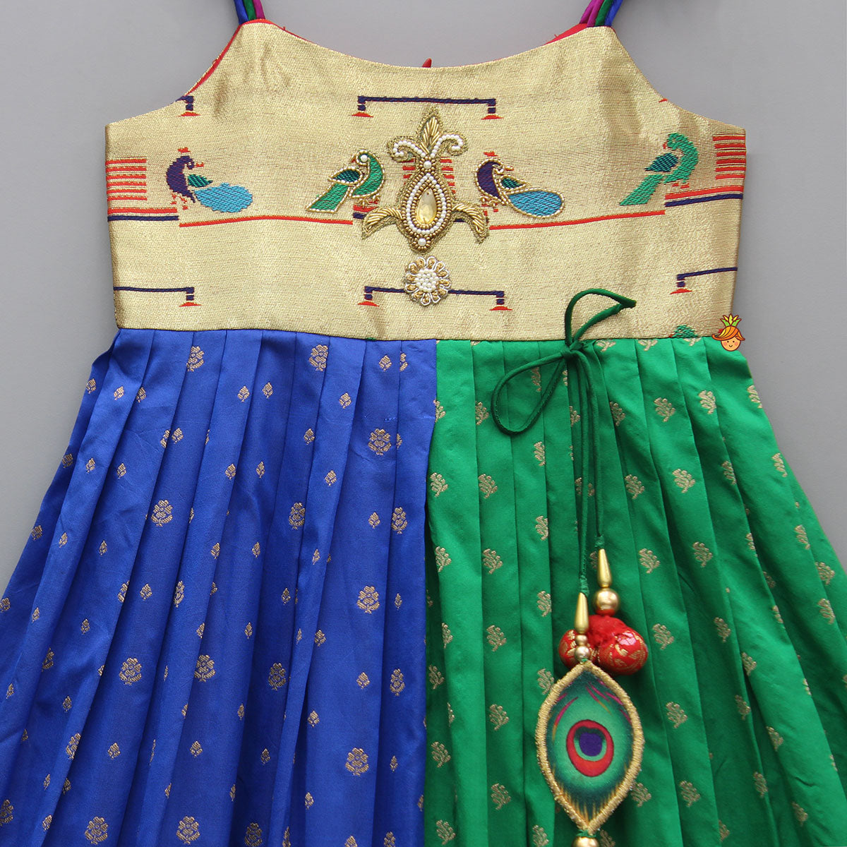 Pre Order: Dual Coloured Paithani Kurti