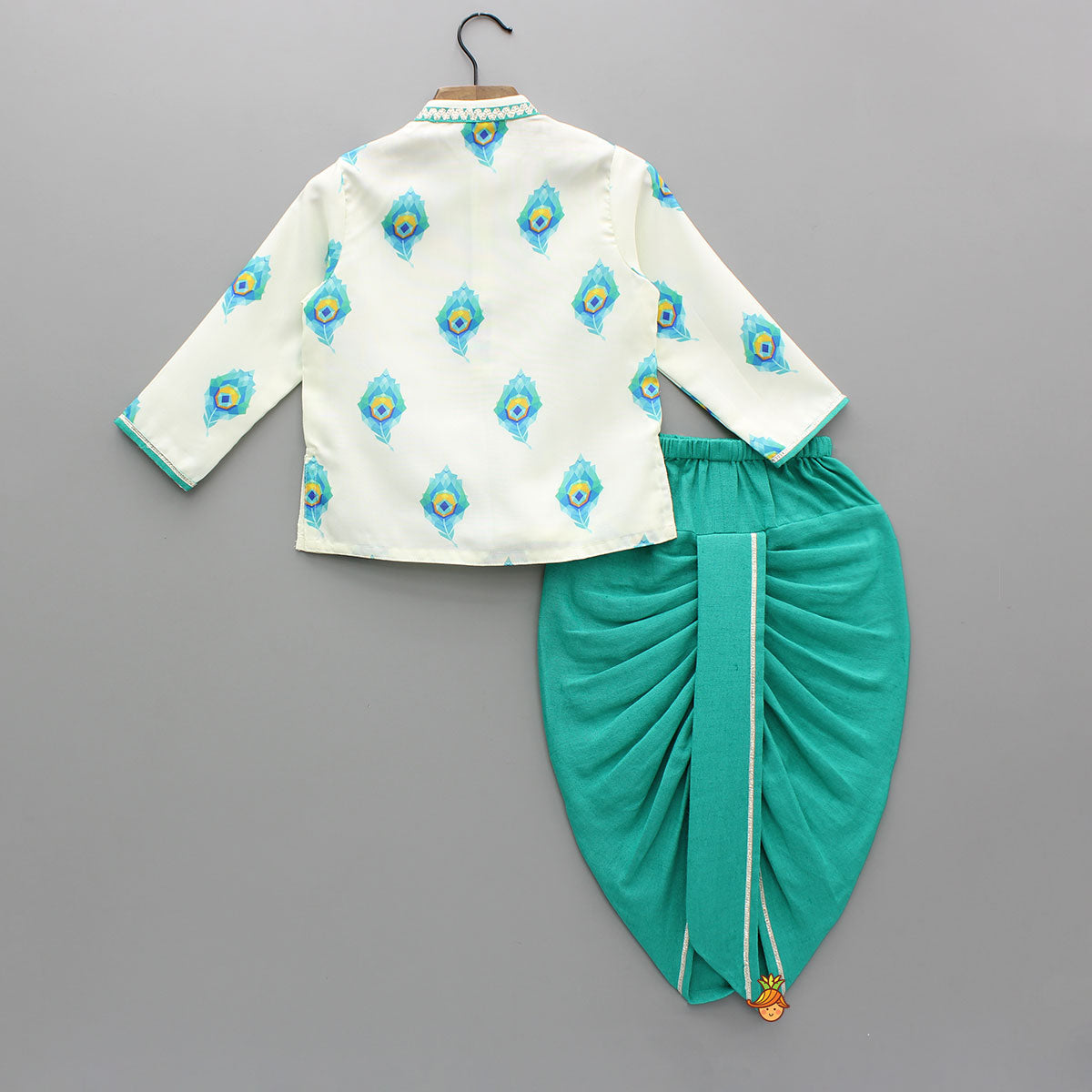 Pre Order: Mor Pankh Kurta With Green Dhoti And Head Band