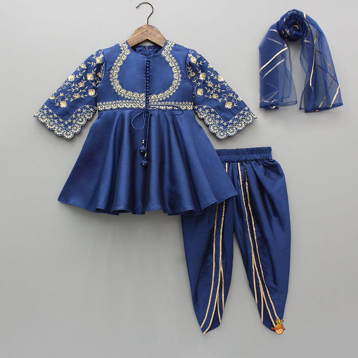 Pre Order: Elegant Navy Blue Embroidered Kurti And Tulip Dhoti With Dupatta