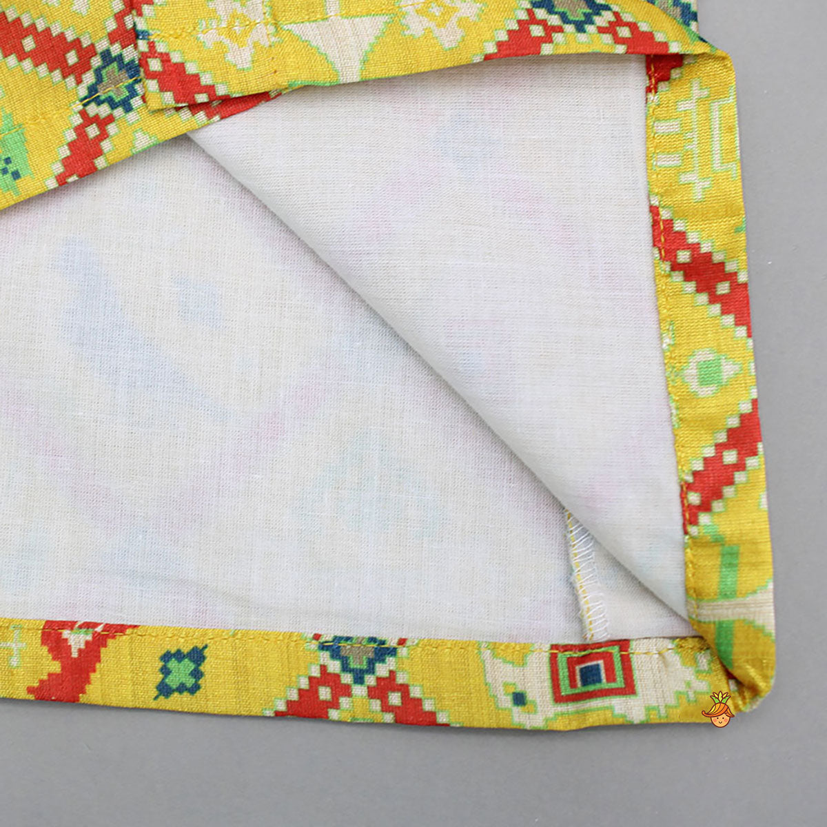 Pre Order: Exquisite Patola Print Shirt And Stitched Lungi With Shawl
