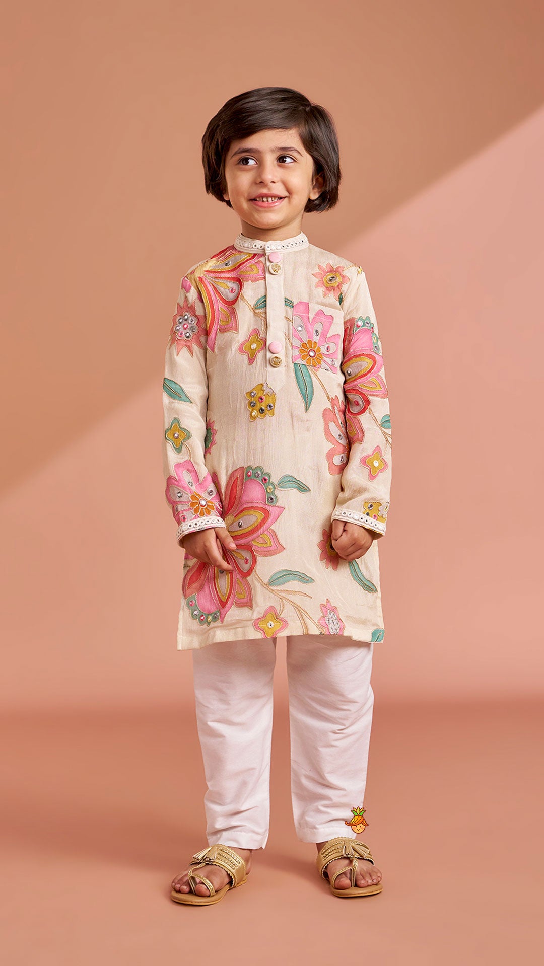 Pre Order: Off White Stylish Floral Kurta With White Pyjama