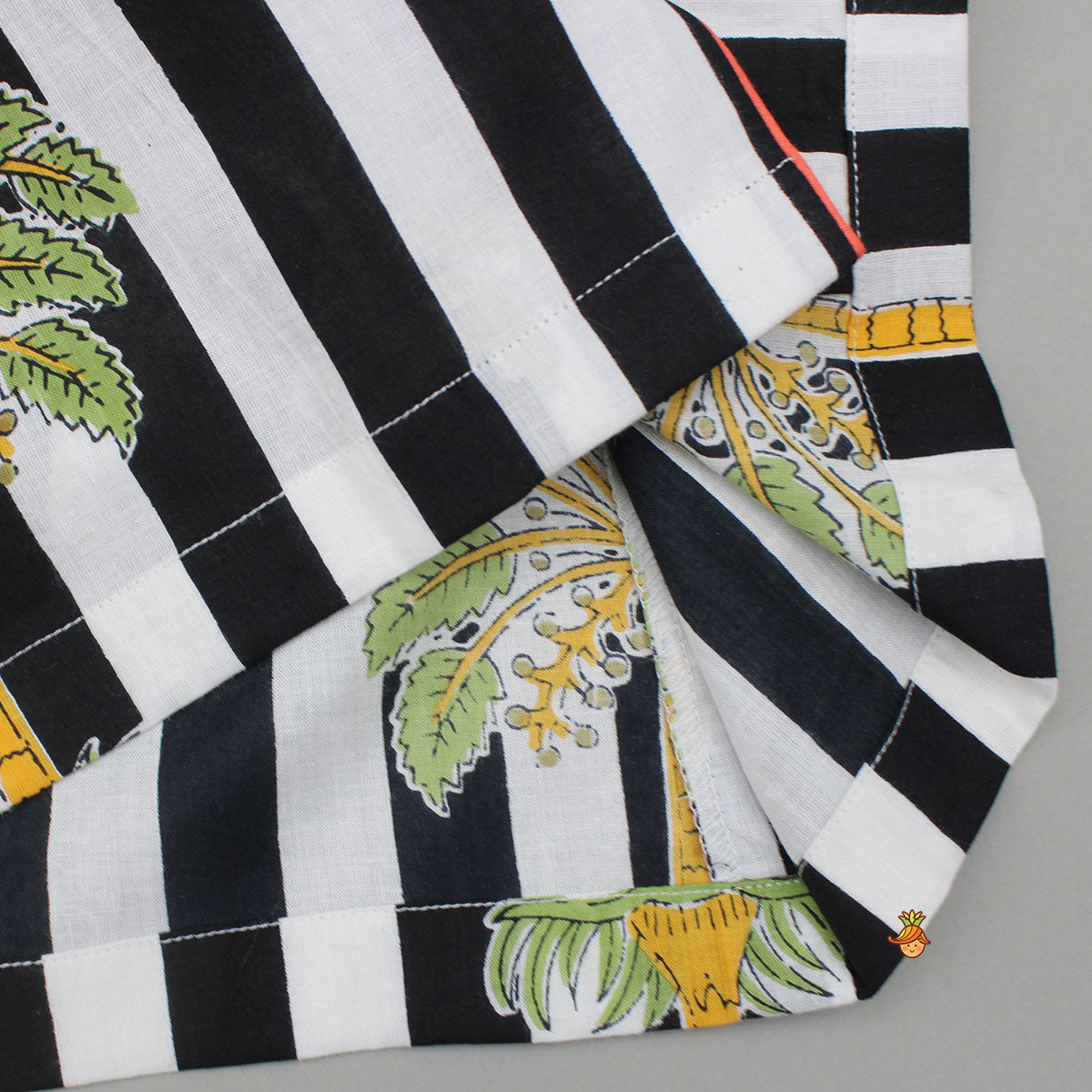 Pre Order: Black And White Striped Printed Cotton Sleepwear