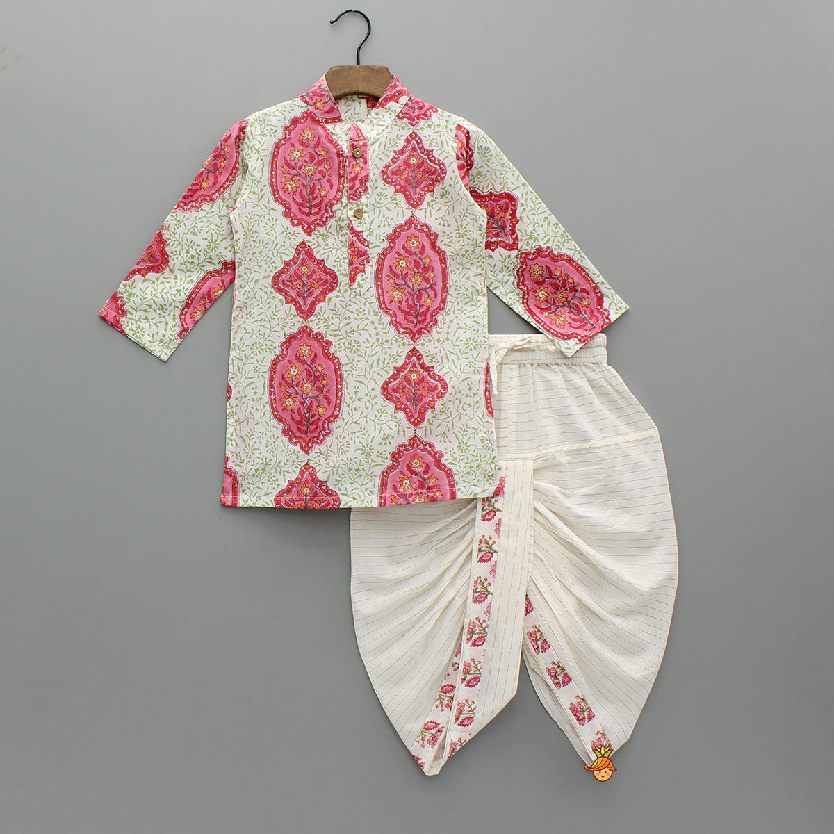 Pre Order: Ethnic Floral Printed Kurta With Jacket And Dhoti