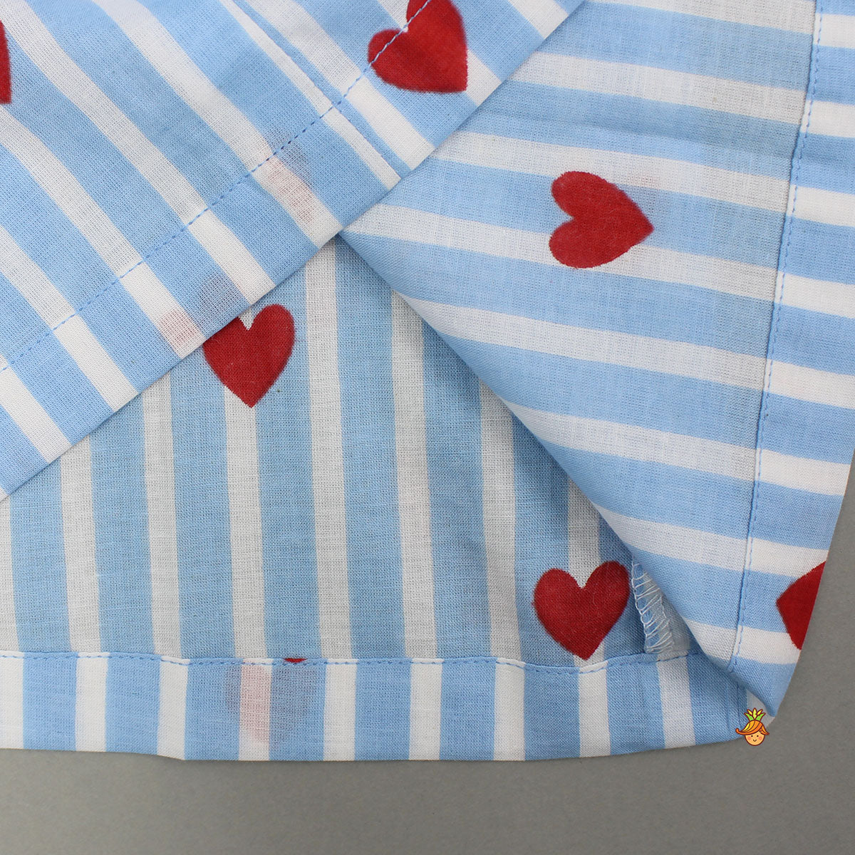 Pre Order: Striped Notch Collar Heart Detailed Sleepwear