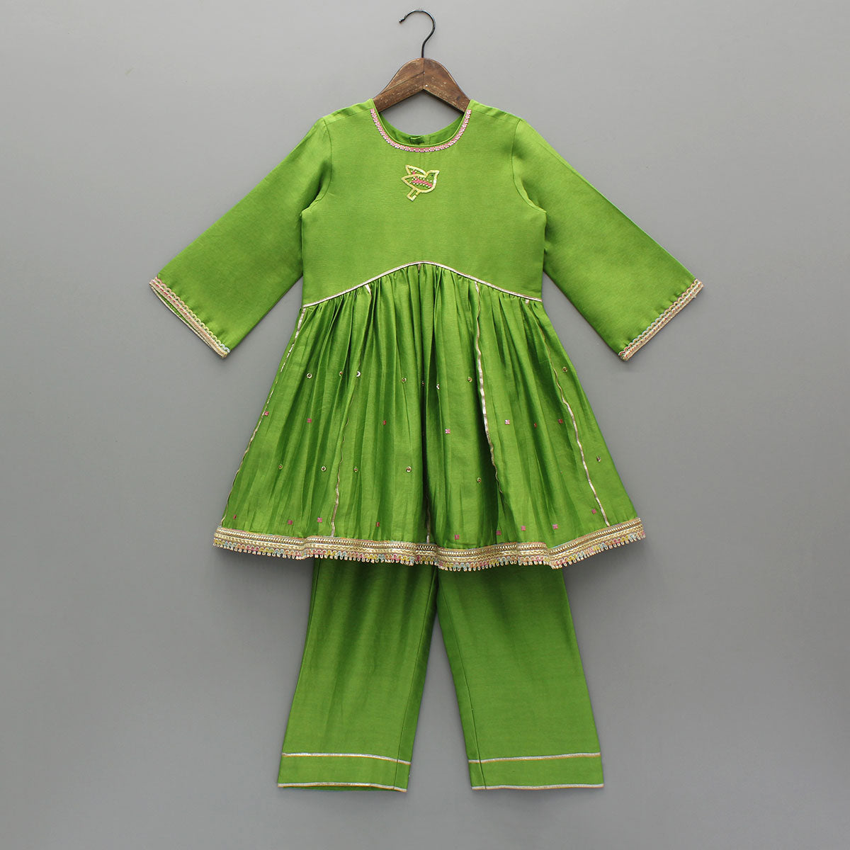 Pre Order: Green Kurti With Vest Style Jacket And Pant And Dupatta