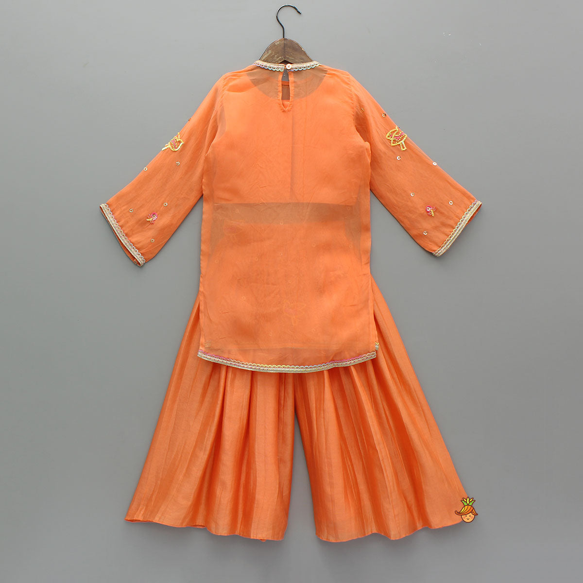 Pre Order: Sleeveless Top With Embroidered Kurti And Palazzo