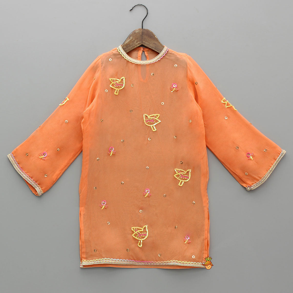 Pre Order: Sleeveless Top With Embroidered Kurti And Palazzo