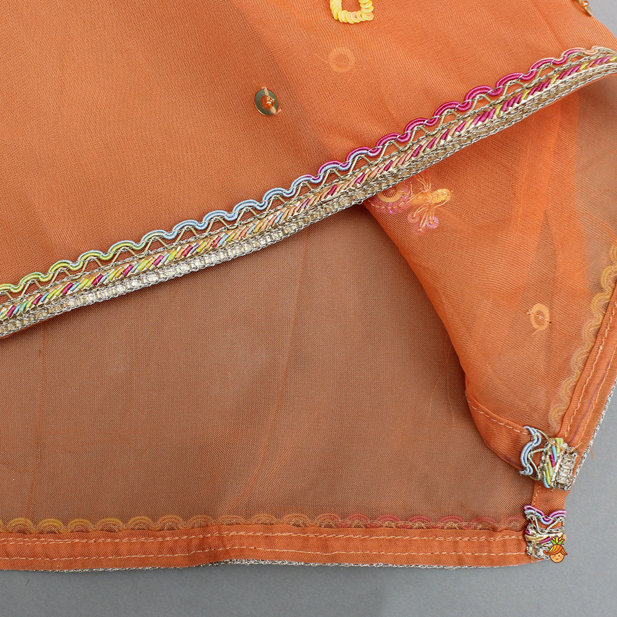 Pre Order: Sleeveless Top With Embroidered Kurti And Palazzo