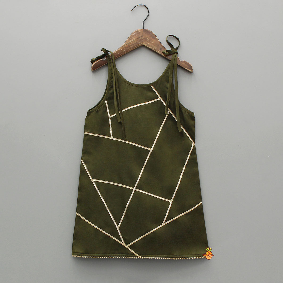 Pre Order: Green Strappy Kurti With Pant And Dupatta