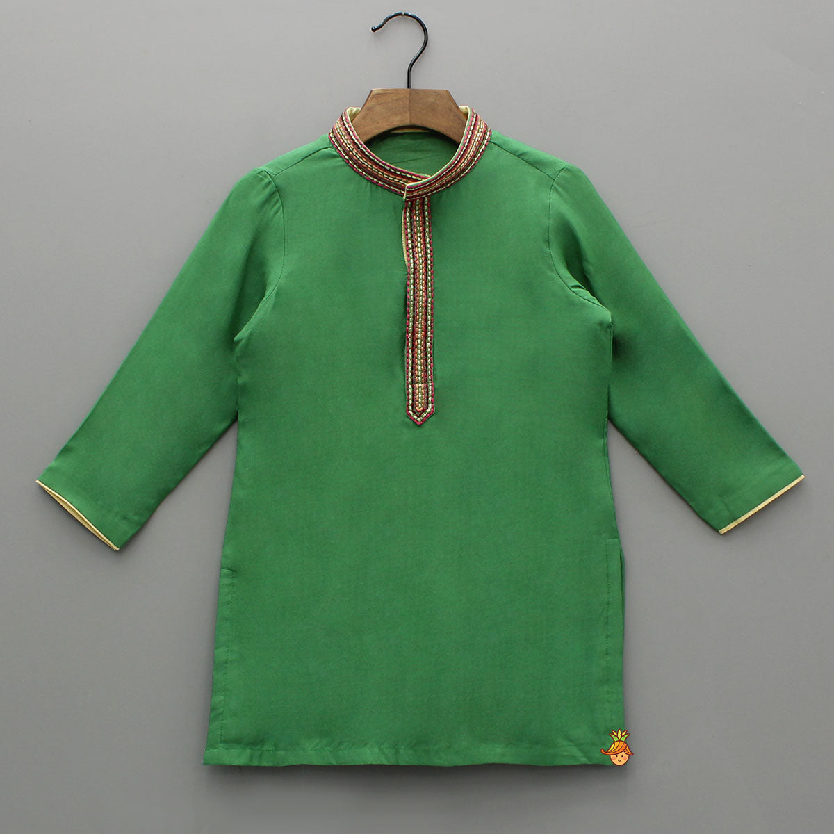 Pre Order: Green Kurta With Printed Jacket And Pyjama