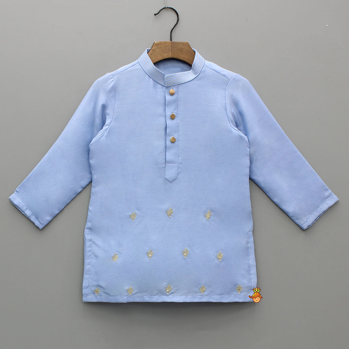 Pre Order: Ethnic Booti Detailed Kurta With Thread Work Jacket And Pyjama