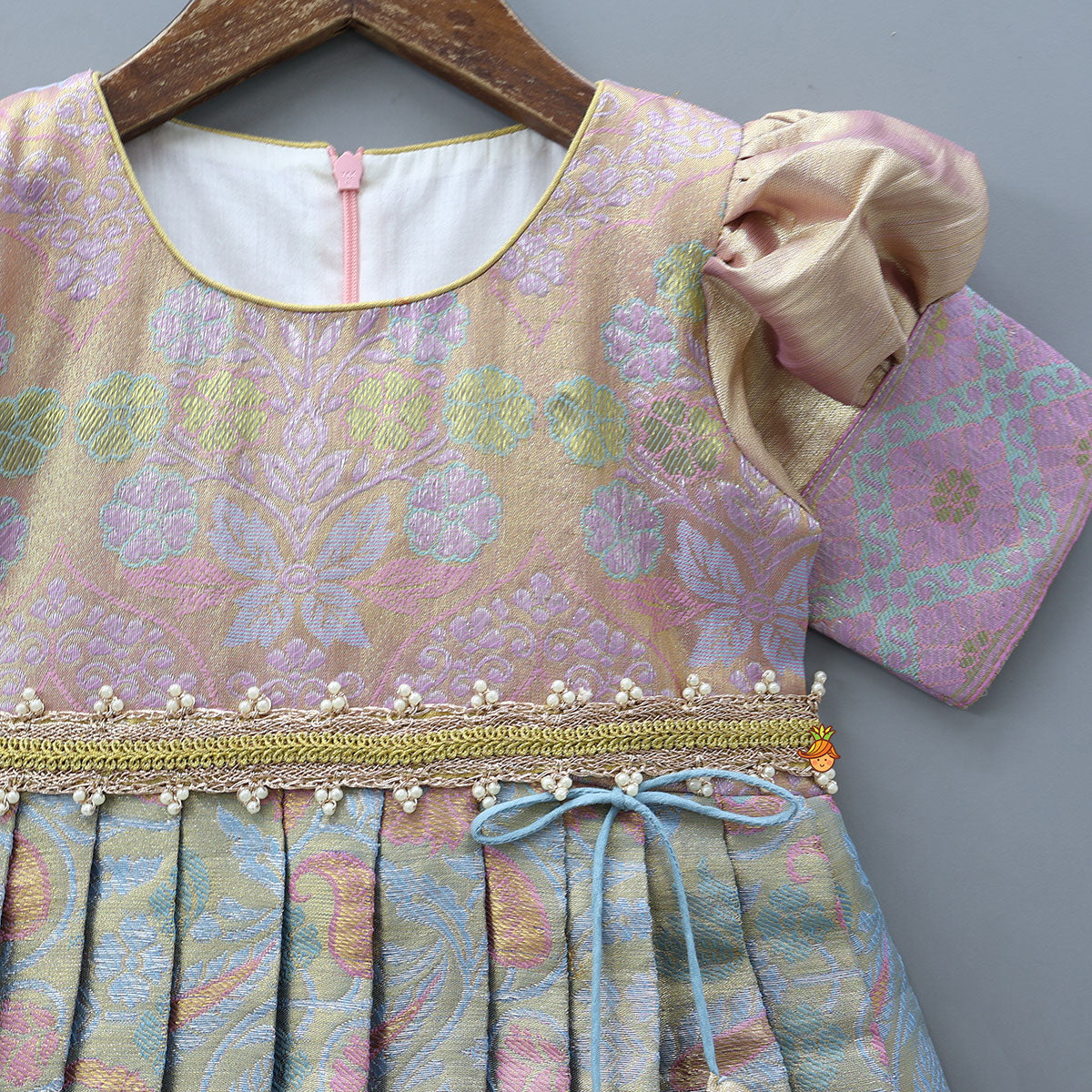 Pre Order: Elegant Brocade Puffed Sleeve Dress With Detachable Waistband