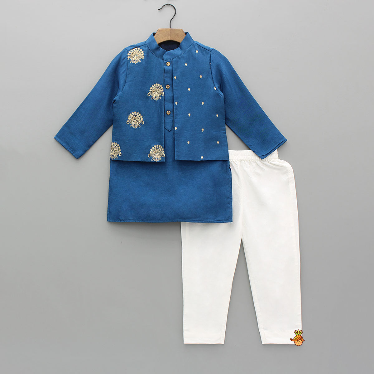 Pre Order: Faux Jacket Style Embroidered Kurta With Pyjama