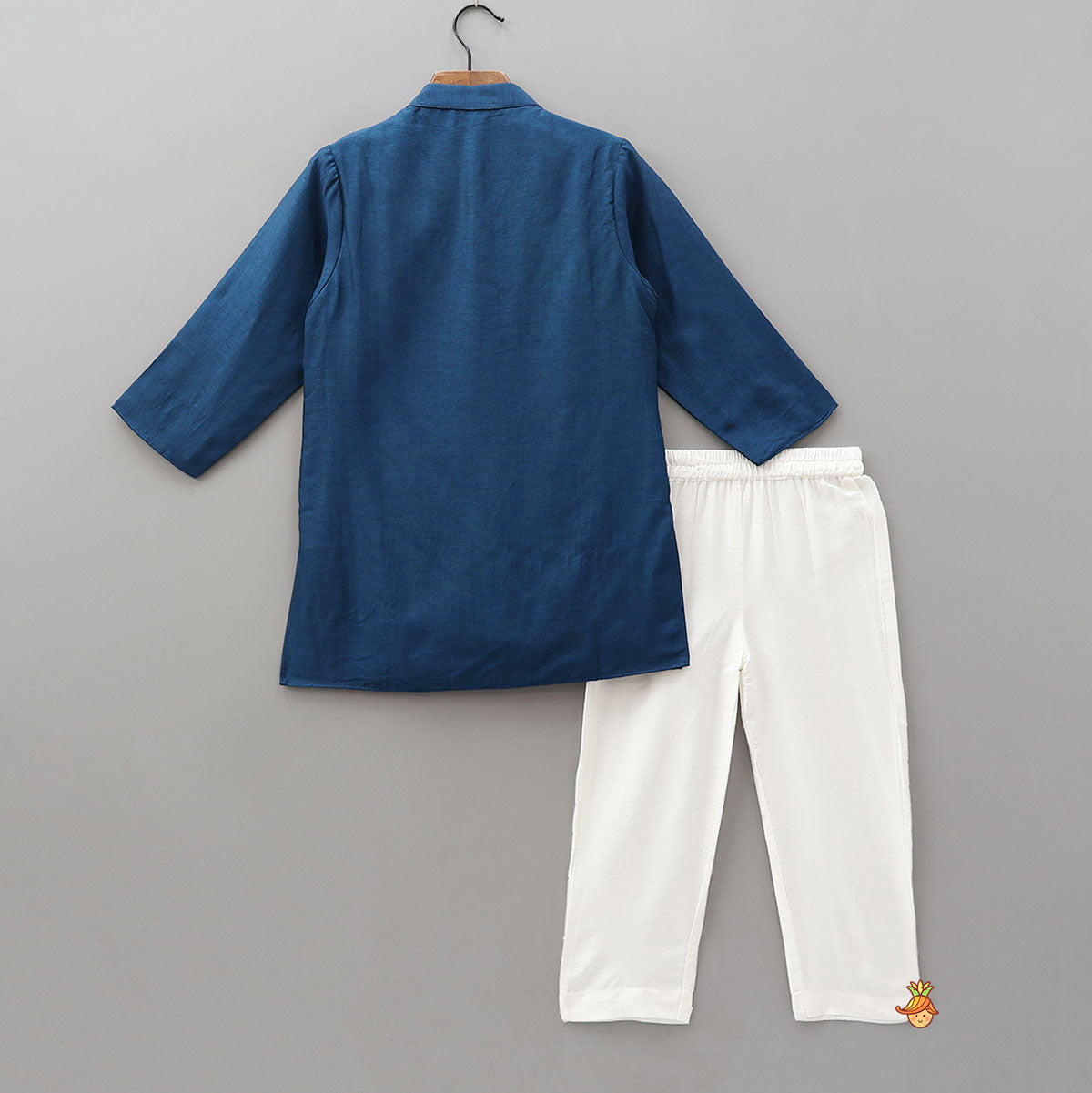Pre Order: Faux Jacket Style Embroidered Kurta With Pyjama