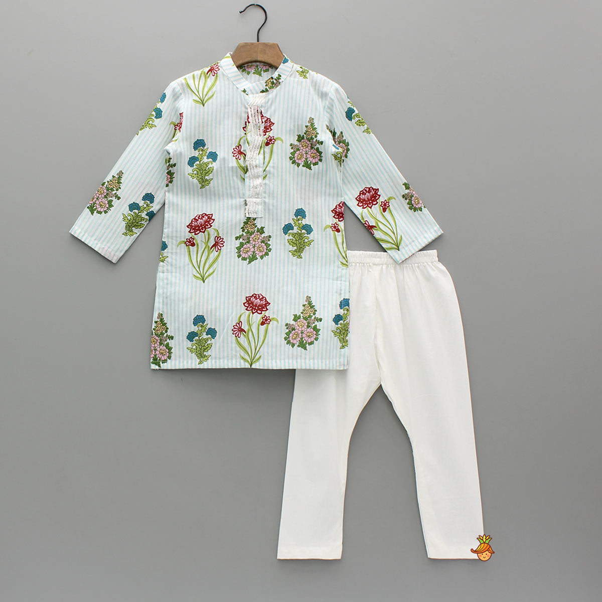 Pre Order: Floral Printed Striped Kurta With Front Open Floral Jacket And Pyjama