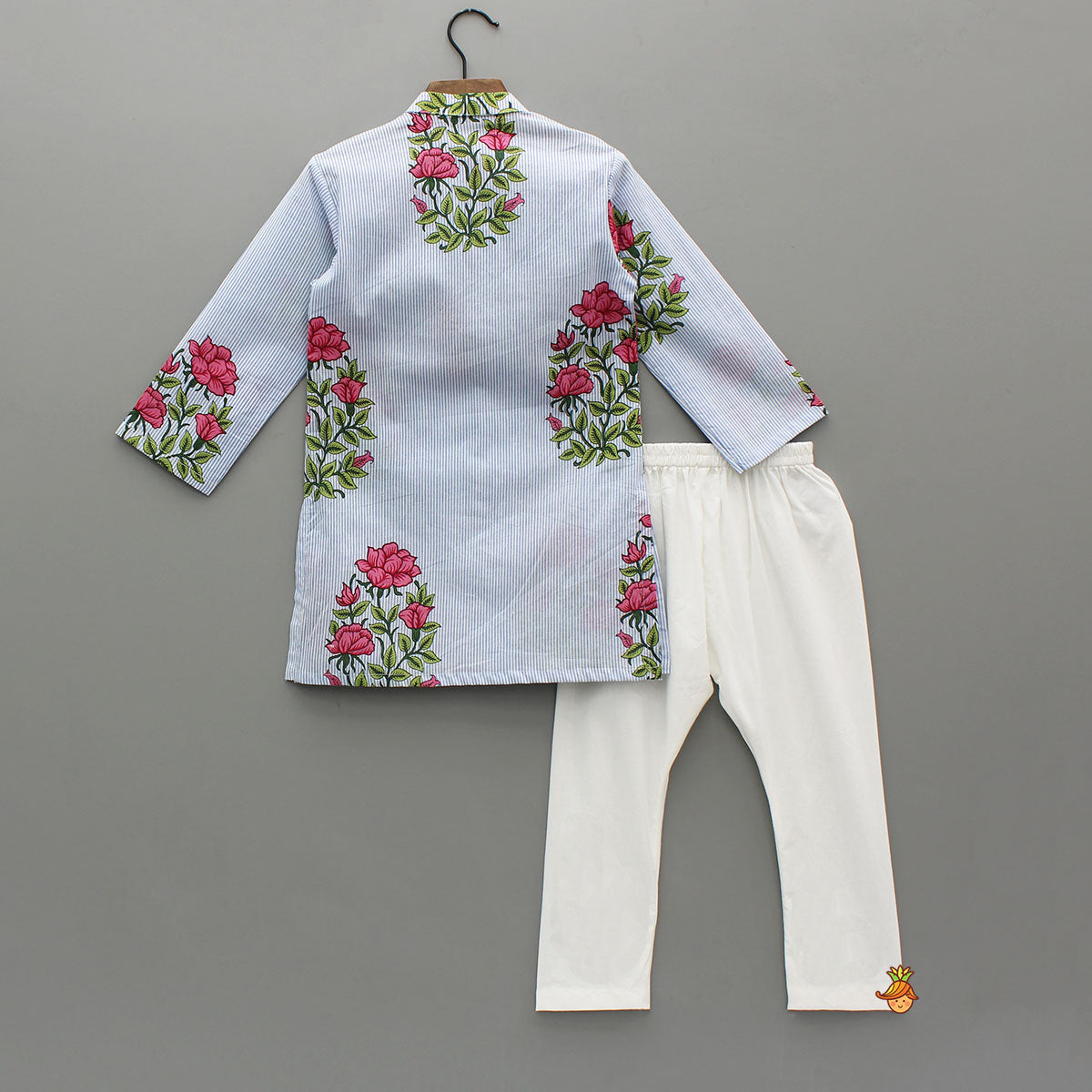 Pre Order: Floral Printed Striped Cotton Kurta With Pyjama