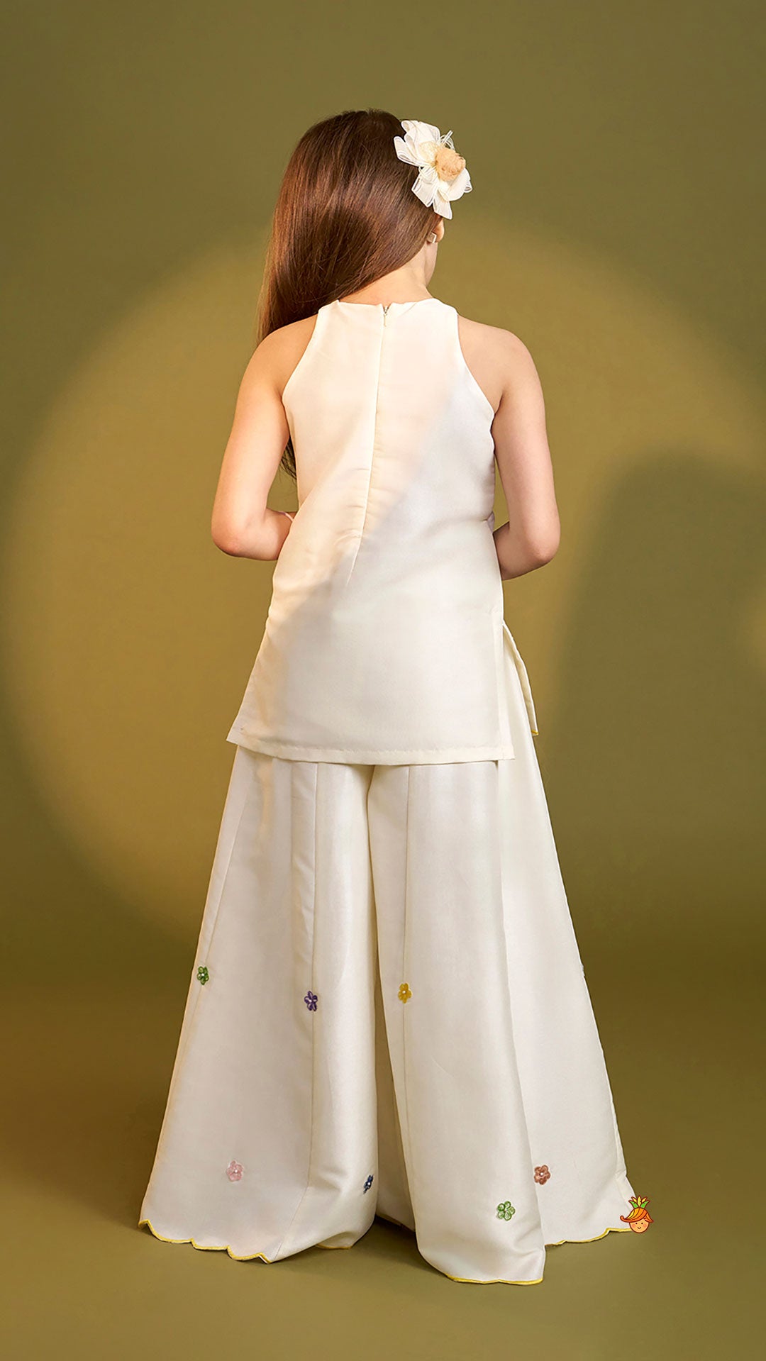 Pre Order: Beautiful Garden Themed Embroidered Kurti With Palazzo