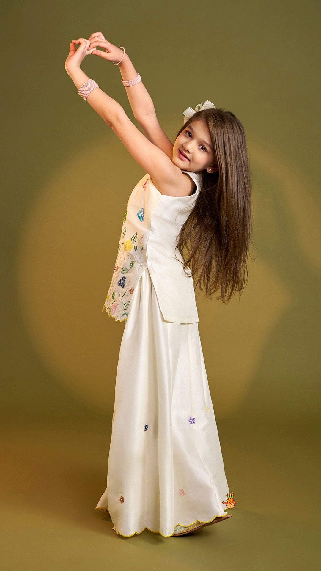 Pre Order: Beautiful Garden Themed Embroidered Kurti With Palazzo