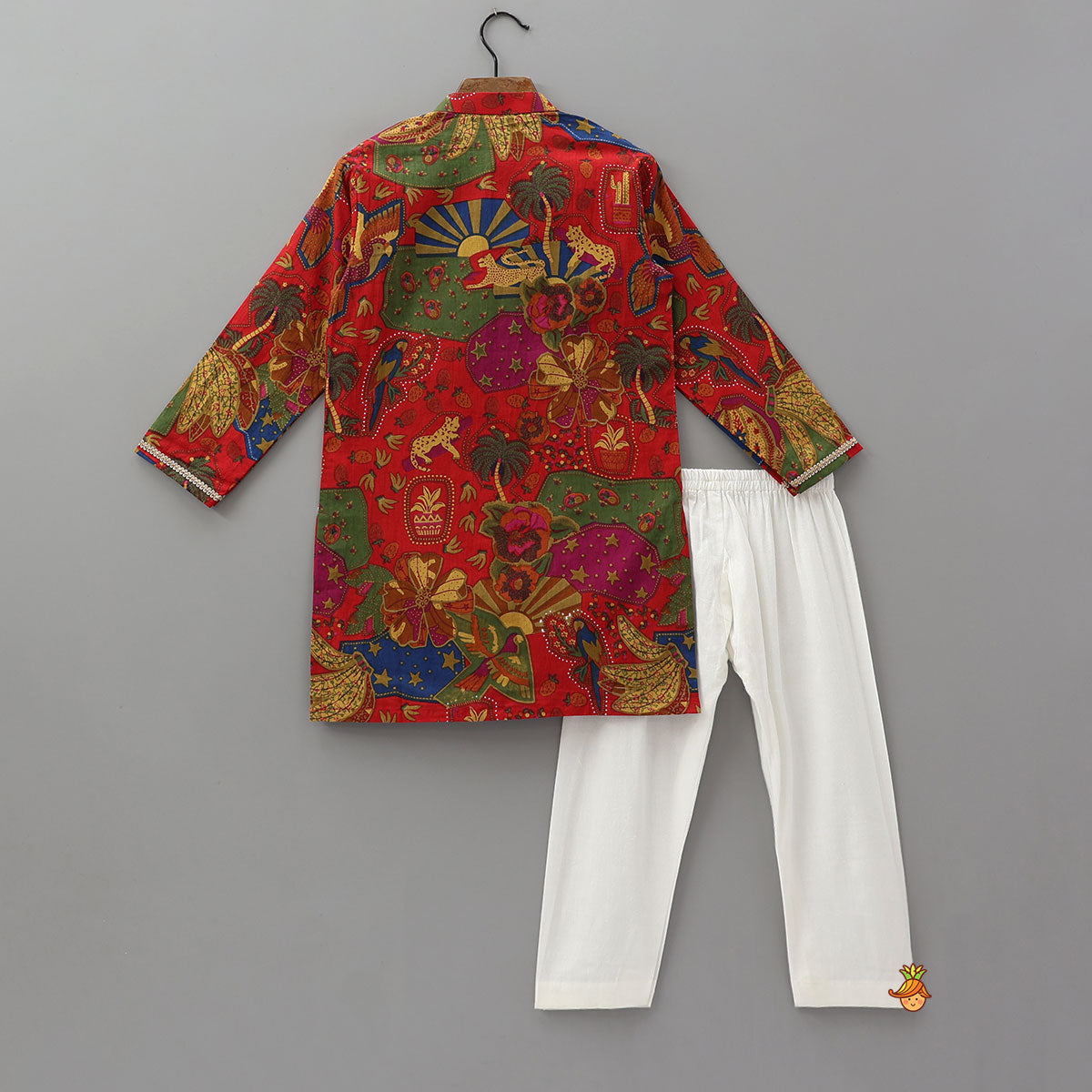 Pre Order: Vibrant Multicolour Printed Kurta With Pyjama