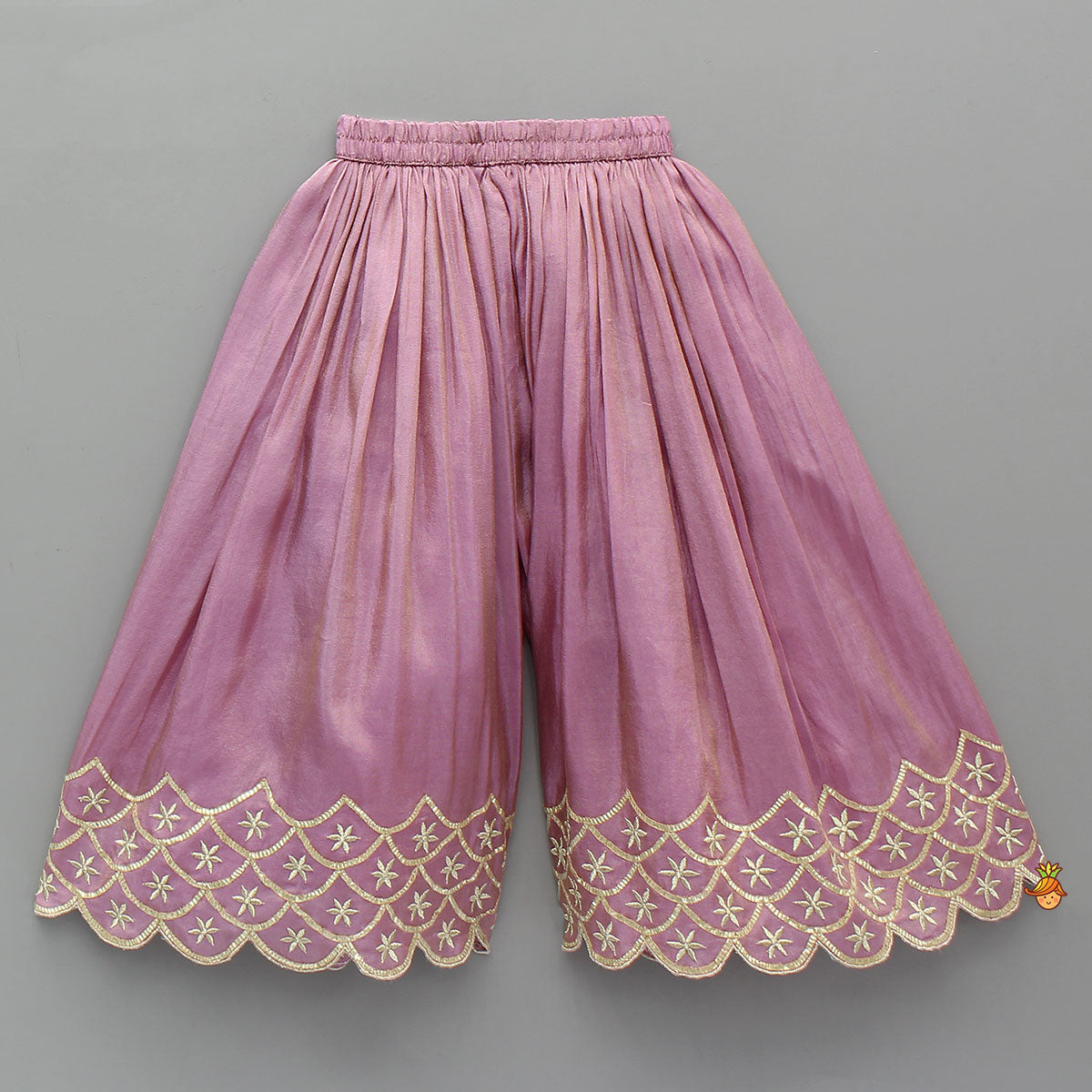 Pre Order: Scalloped Design Kurti With Palazzo And Net Dupatta