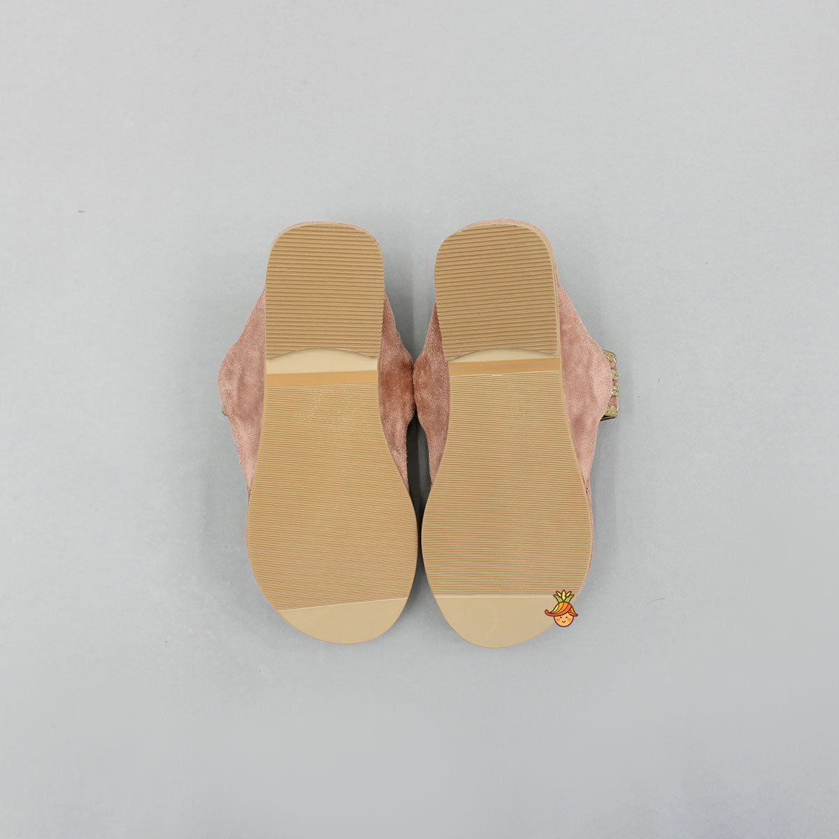 Peach Floral Detailed Embellished Kolhapuri Flats