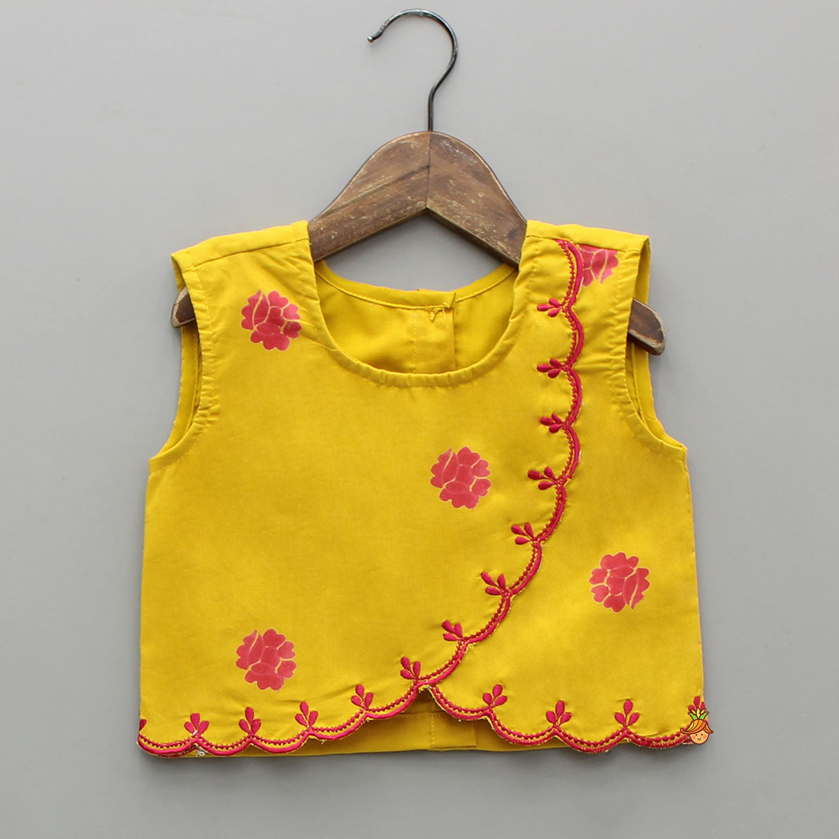 Pre Order: Scallop Detailed Floral Top With Floral Printed Lehenga