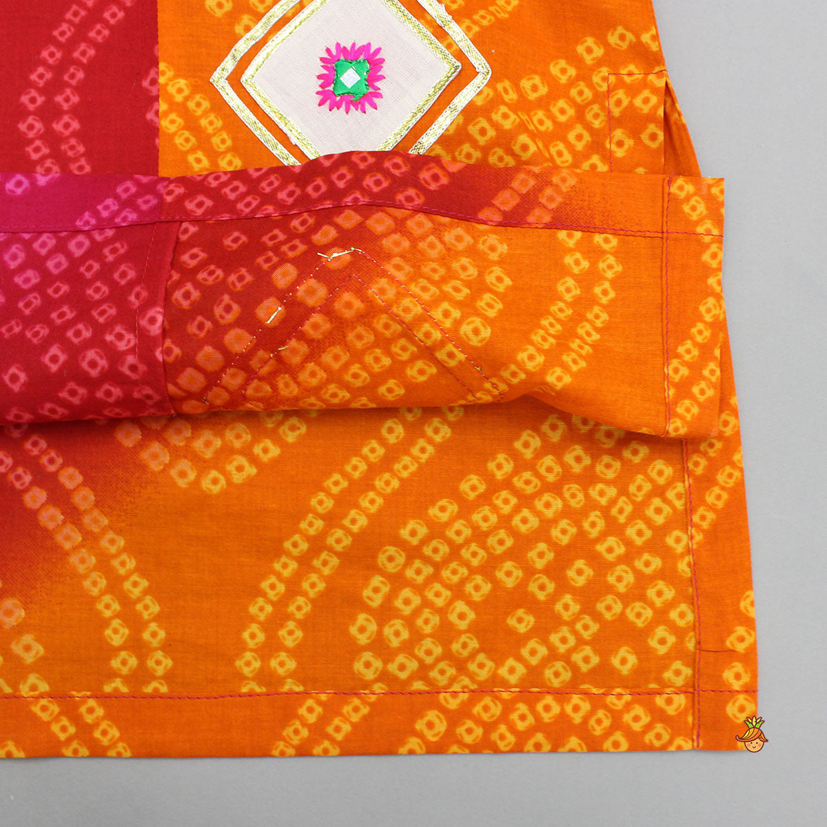 Pre Order: Bandhani Printed Multicolour Kurta With Pyjama