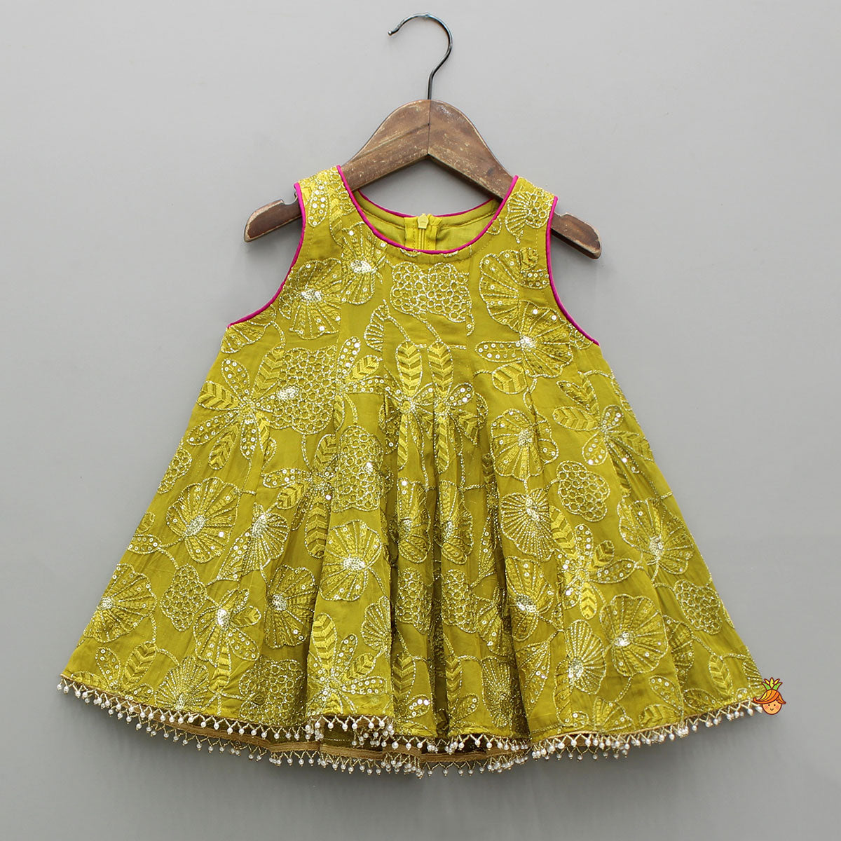Pre Order: Beautiful Floral Embroidered Sleeveless Georgette Top With Dhoti And Dupatta