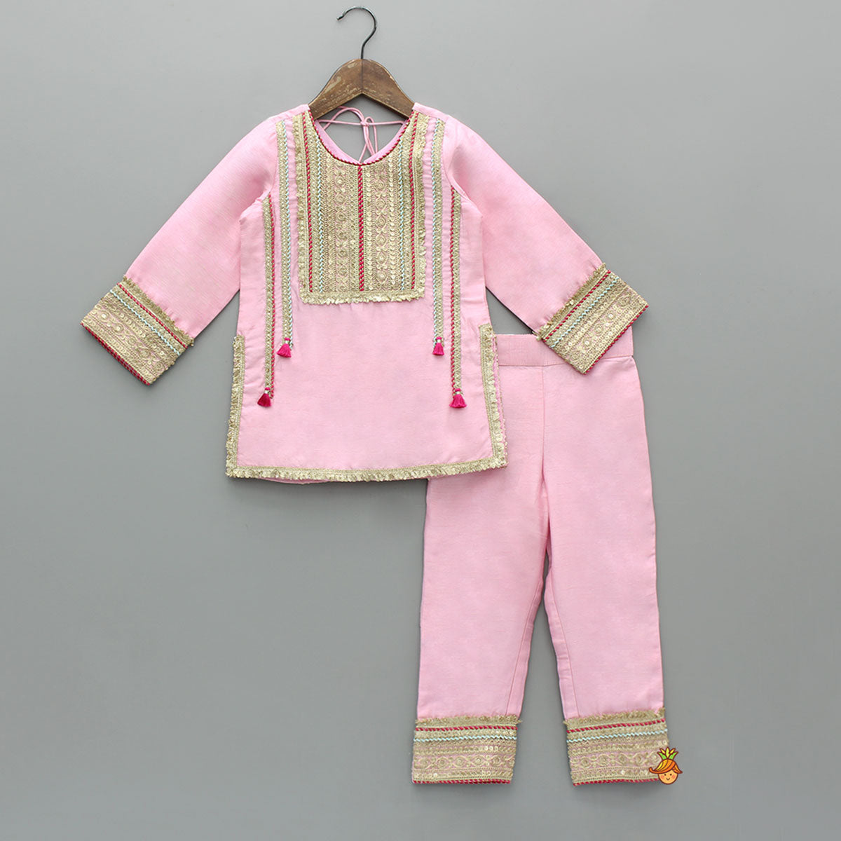 Pre Order: Elegant Lace Adorned Kurti With Matching Pant And Dupatta