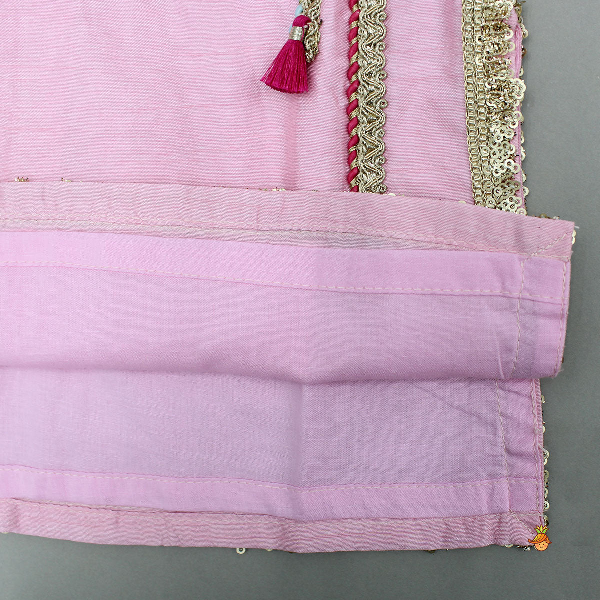 Pre Order: Elegant Lace Adorned Kurti With Matching Pant And Dupatta
