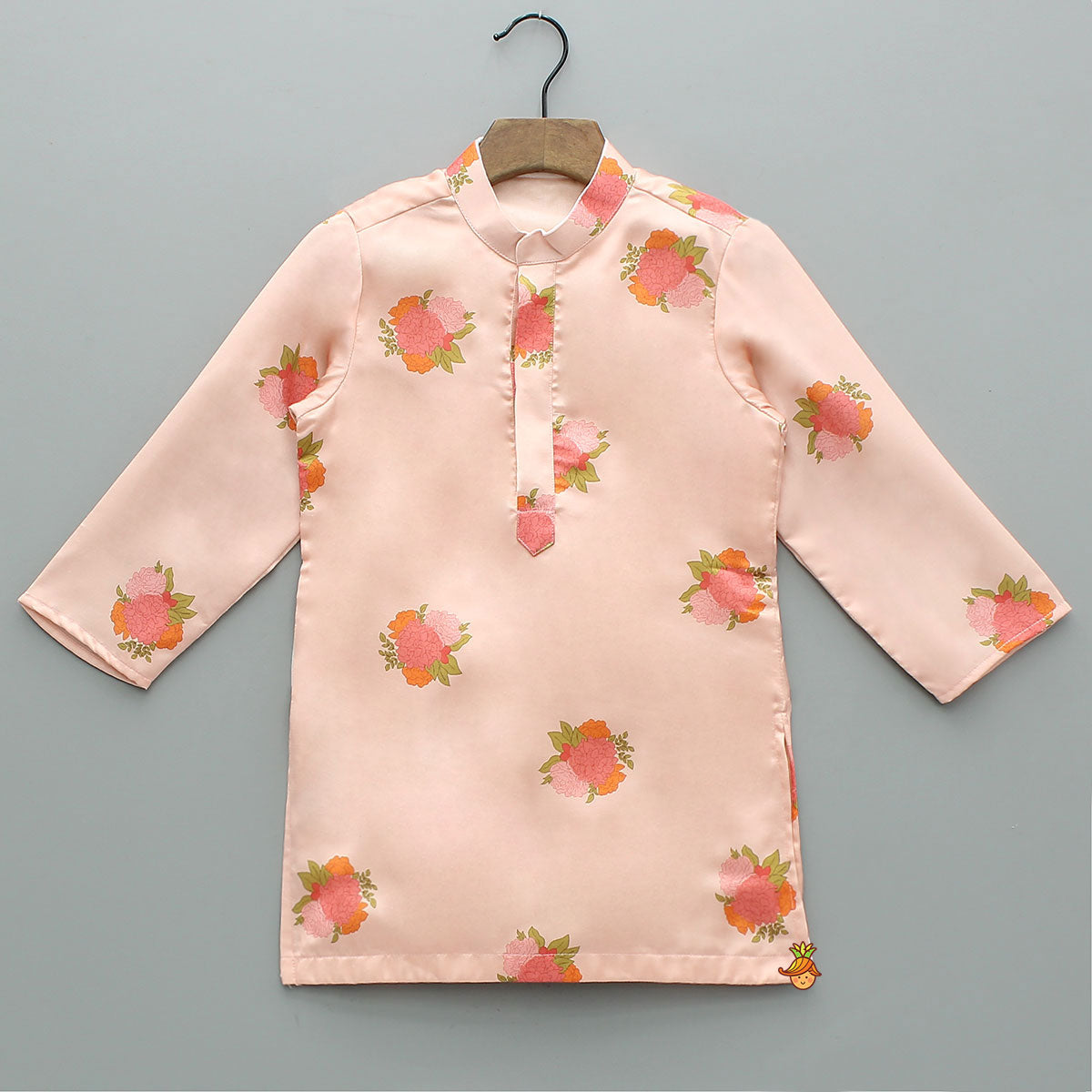 Pre Order: Floral Printed Kurta With Pocket-Detail Jacket And Pyjama