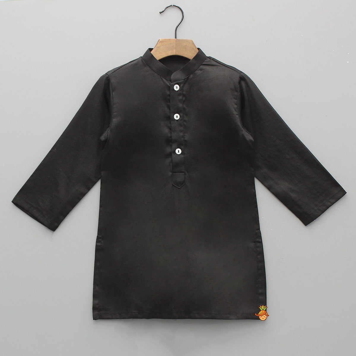 Pre Order: Ethnic Elegant Kurta With Pocket Detail Printed Jacket And Pyjama