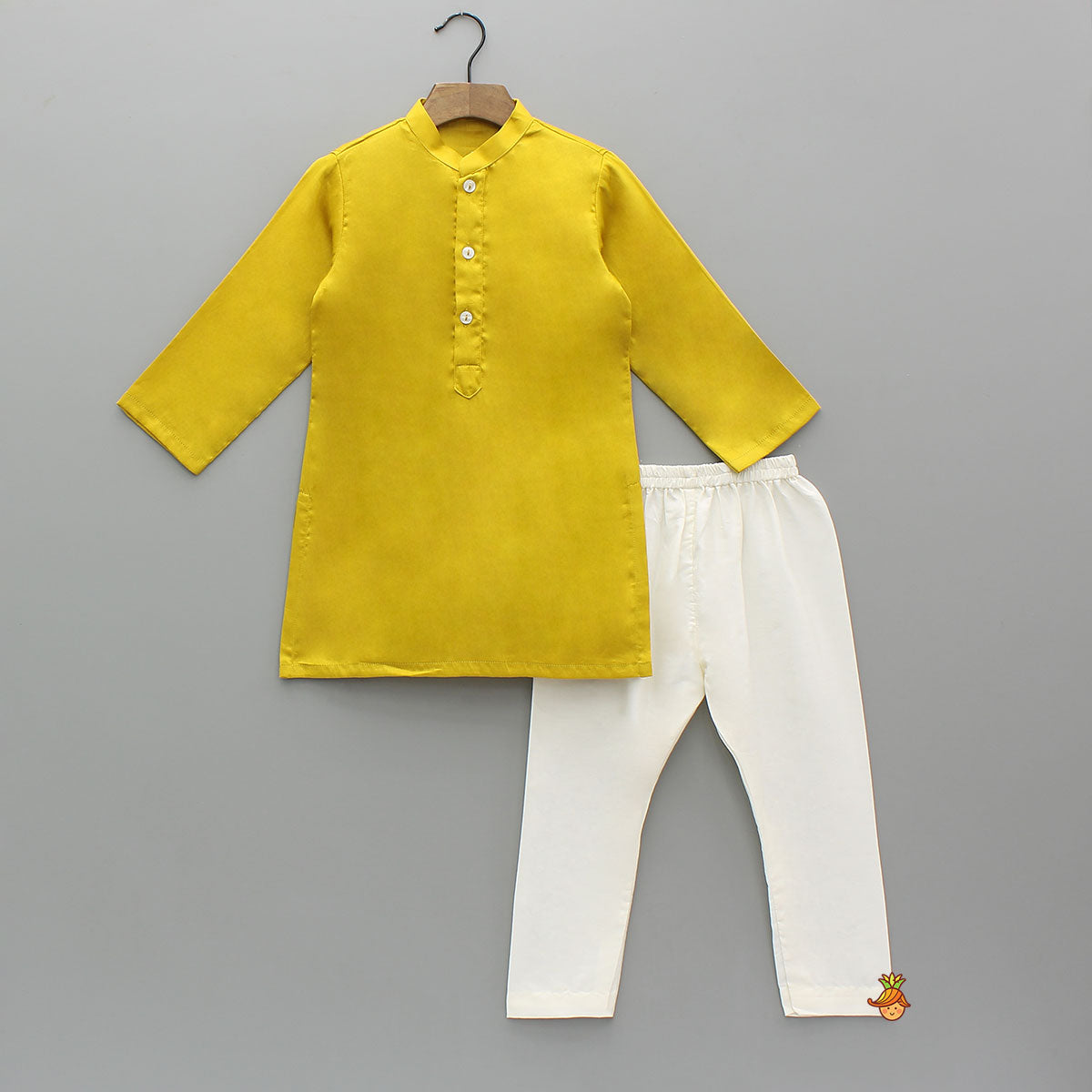 Pre Order: Ethnic Kurta With Pocket Detail Printed Jacket And Pyjama