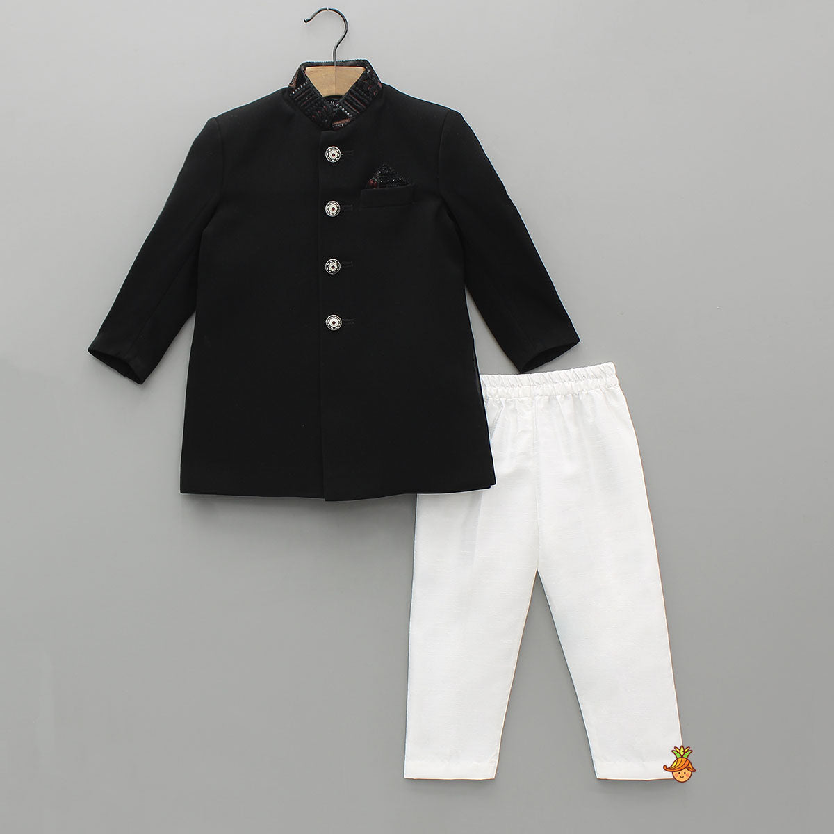 Pre Order: Embroidered Pocket-Square Sherwani With Pyjama And Shawl