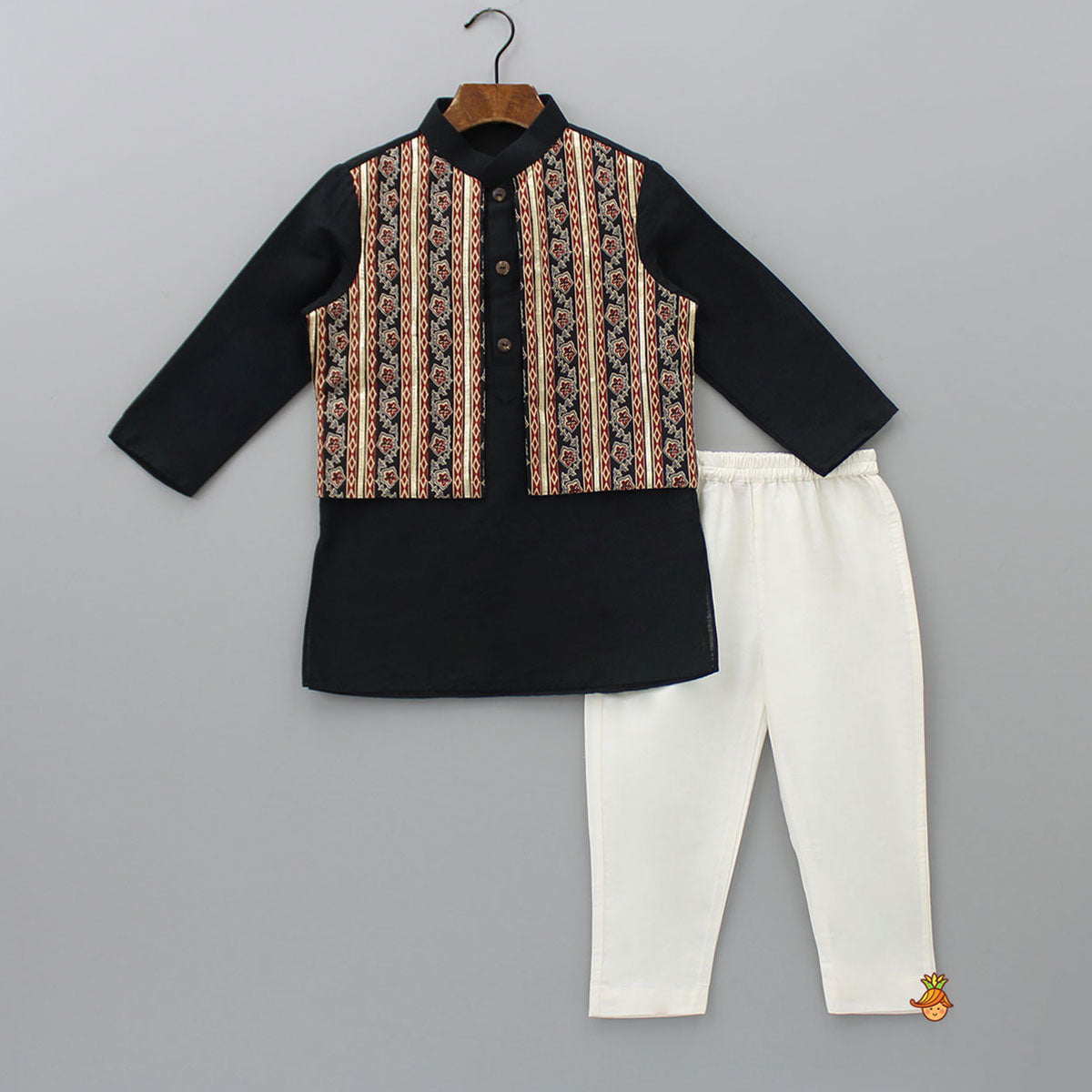 Gota Lace Detailed Jacket Style Kurta And Pyjama