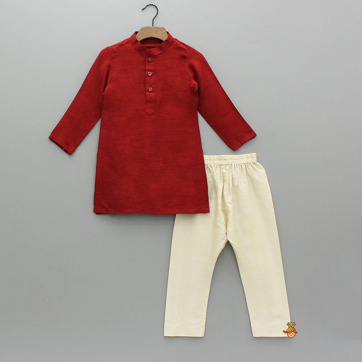 Pre Order: Kurta With Pocket-Detail Asymmetric Jacket And Pyjama