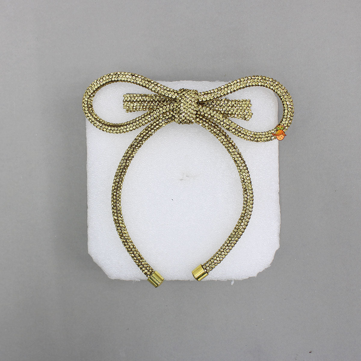 Beautiful Knot-Detail Bow Hair Clip