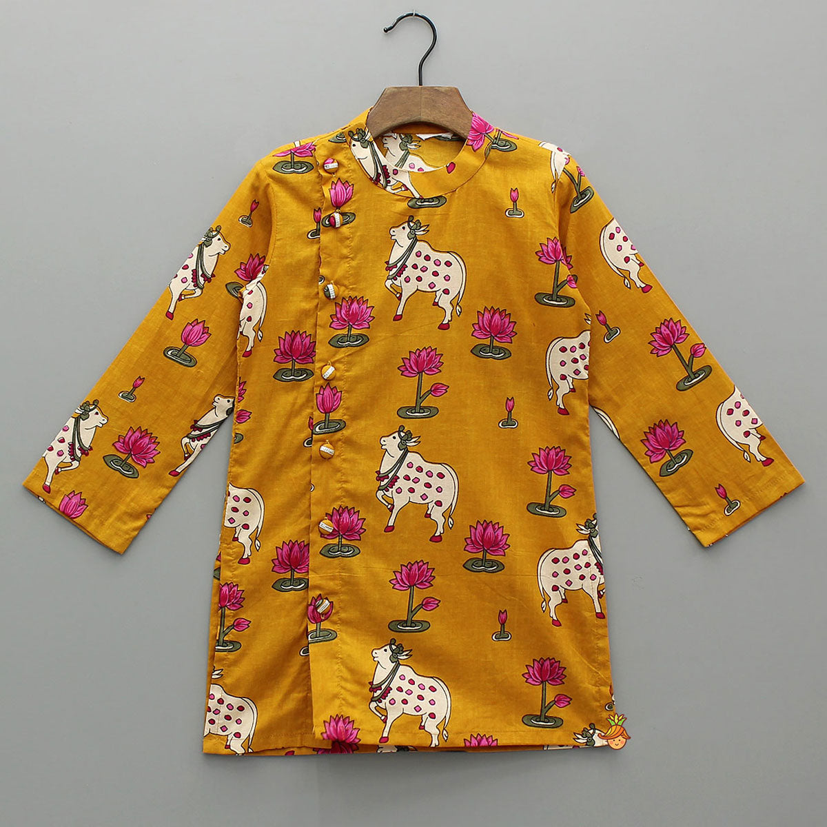 Pre Order: Lotus Printed Kurta With Pyjama