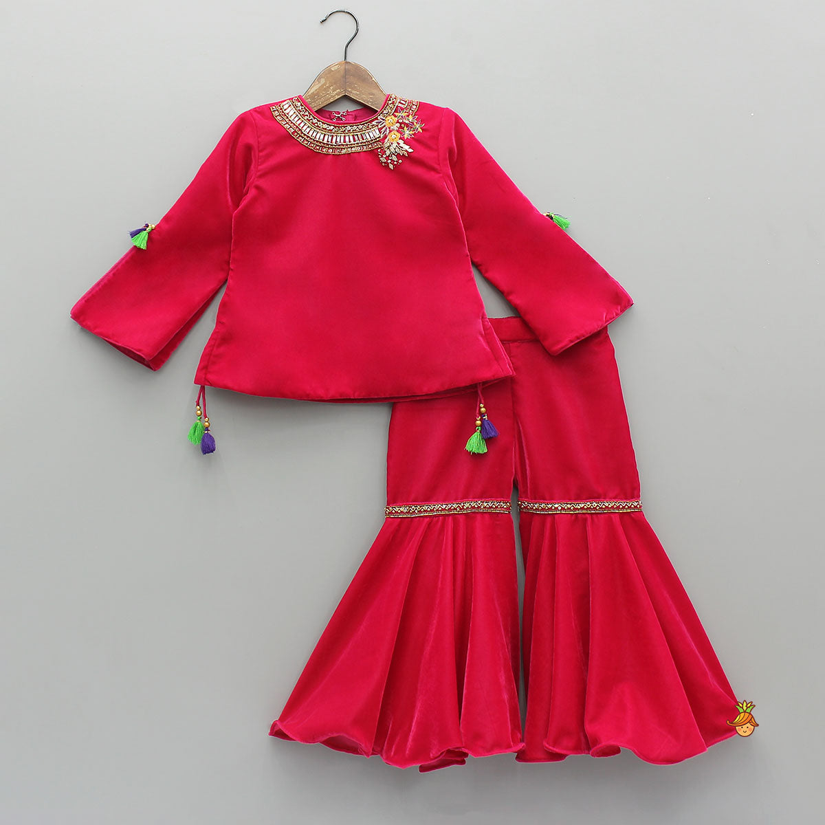 Pre Order: Contrasting Fringes Detailed Velvet Top With Sharara