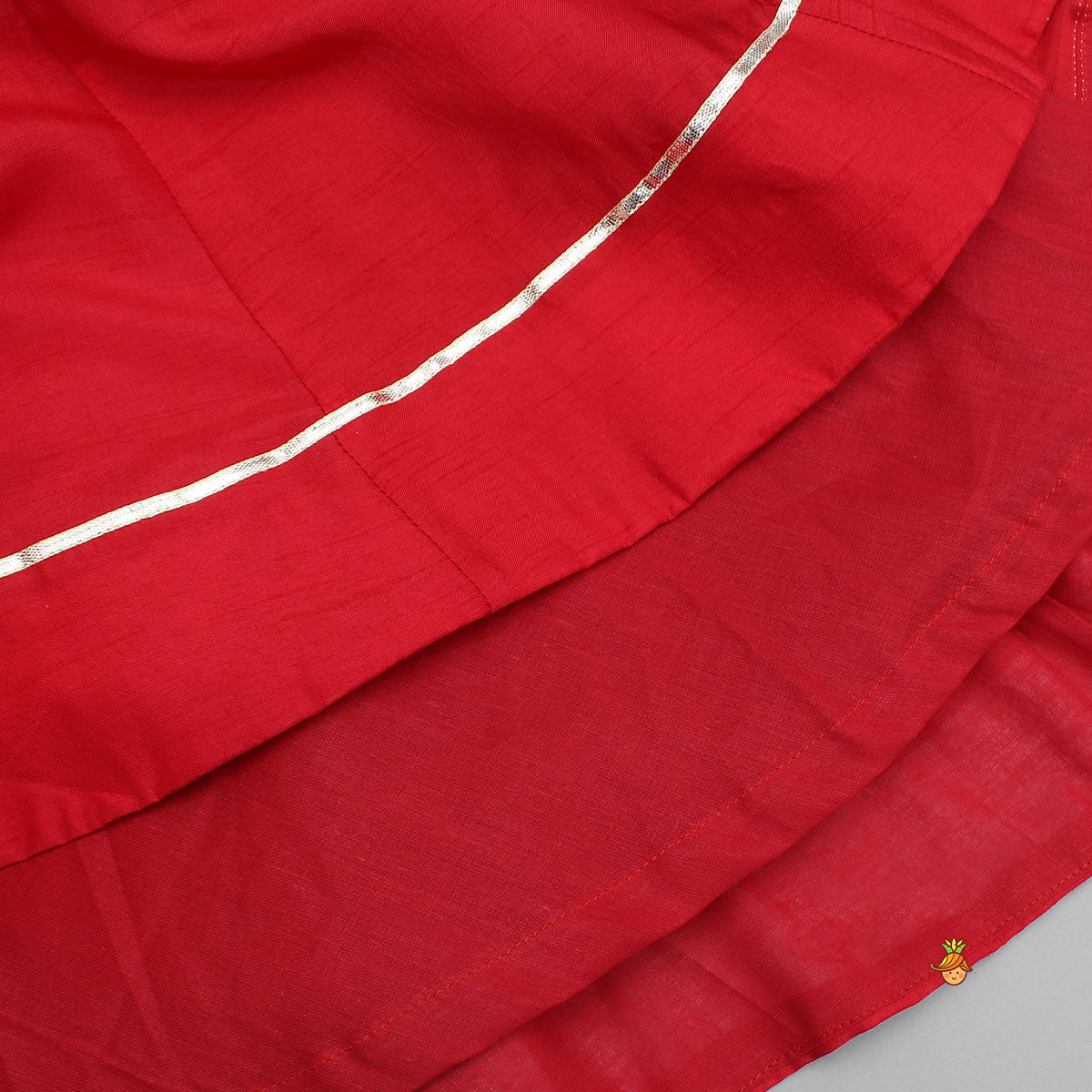 Pre Order: Embroidered Neckline Kurti With Potli Button Detail Jacket