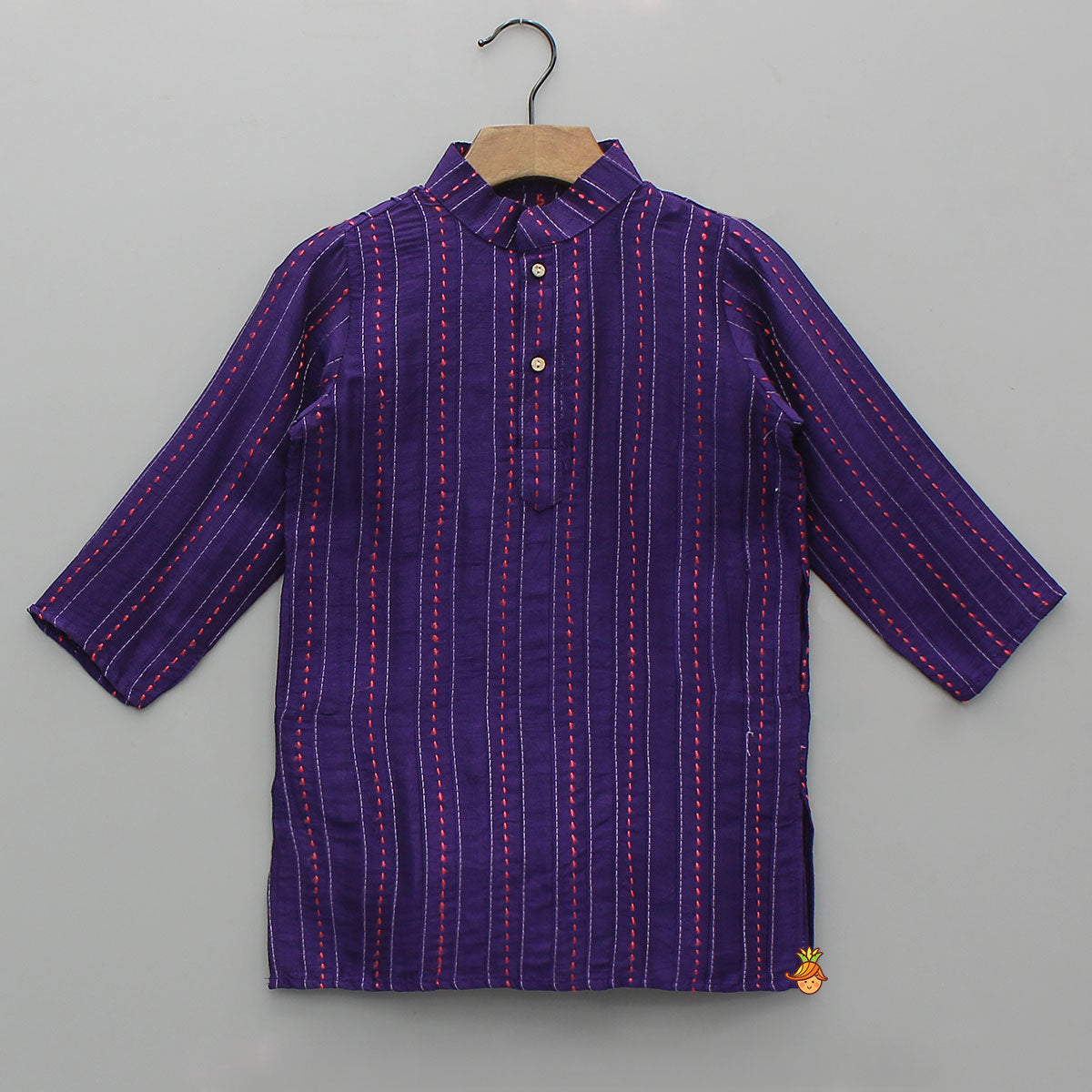 Thread-Detail Pin-Tuck Kurta And Pyjama