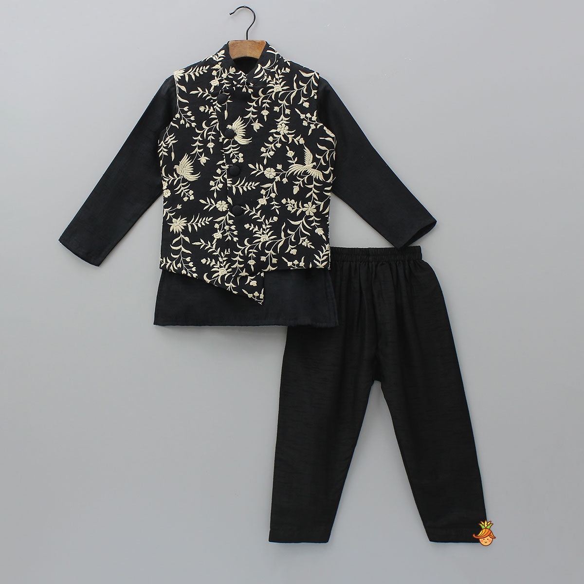 Pre Order: Silk Ethnic Kurta With Asymmetric Front-Open Jacket And Pyjama