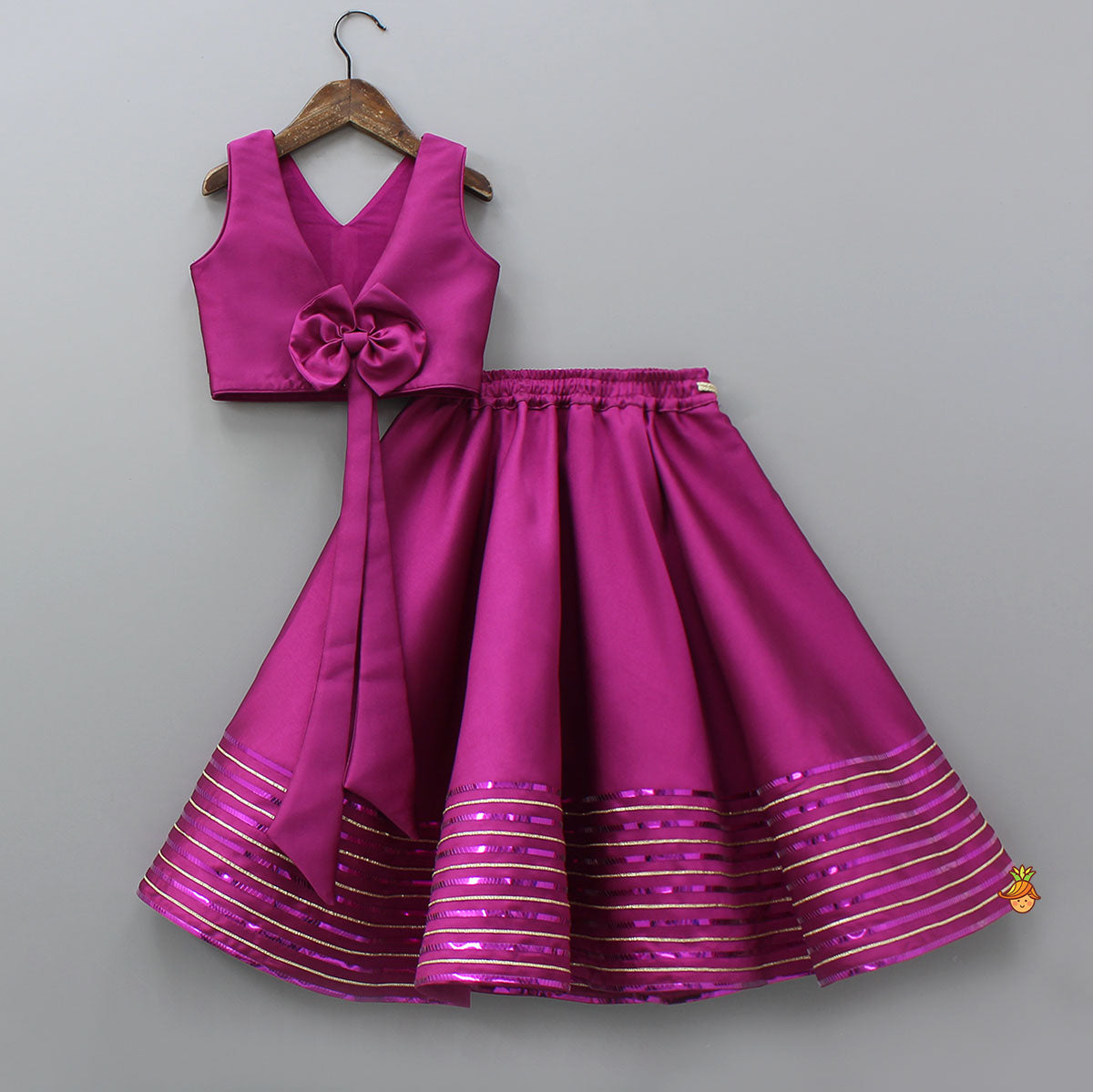 Pre Order: Lace-Detailed V-Neck Charming Top And Flared Lehenga