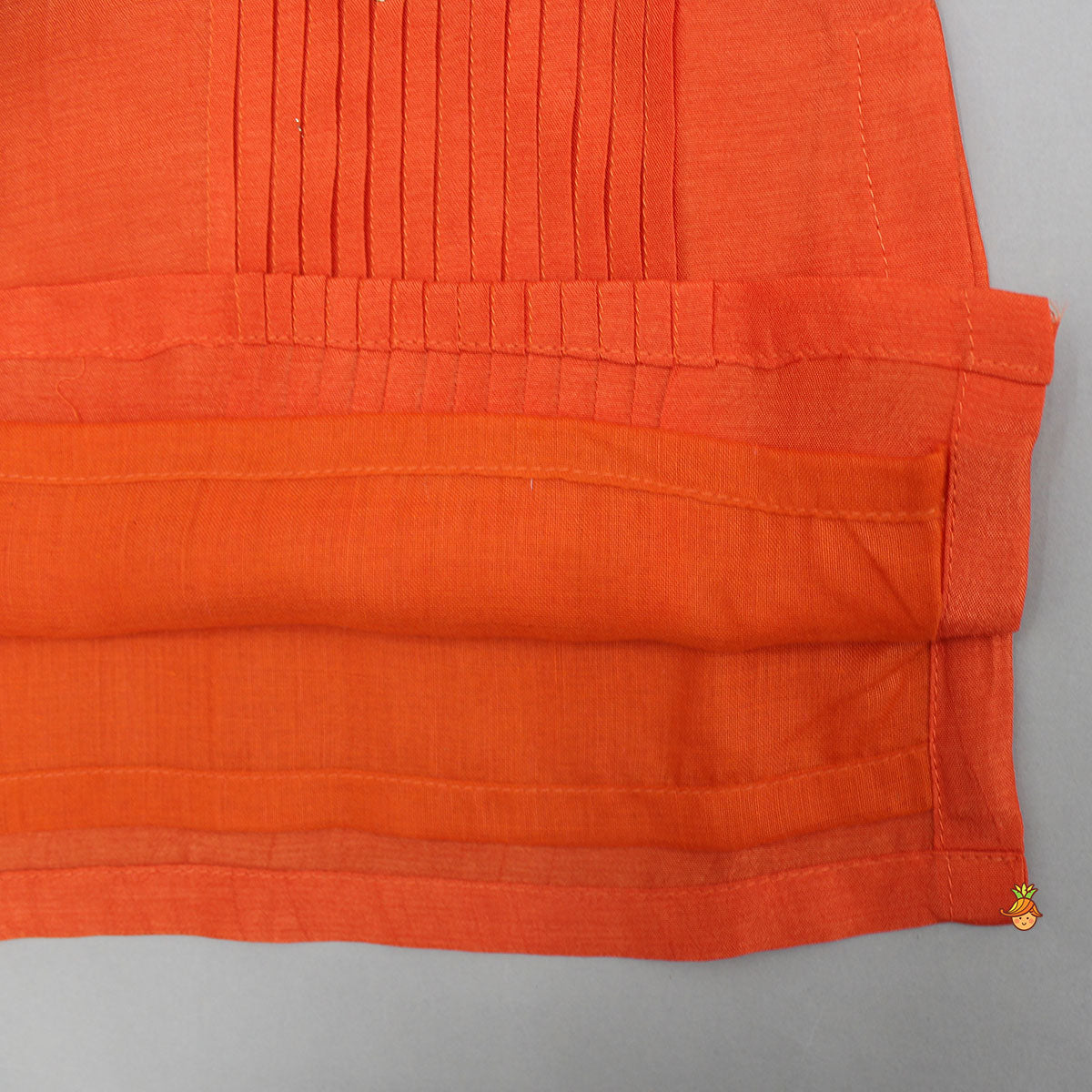 Pre Order: Pin Tuck Detail Kurta And Pyjama