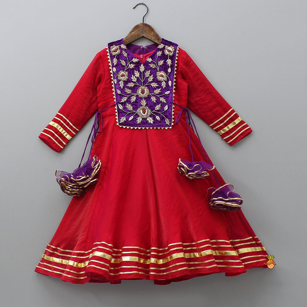 Pre Order: Side Knot Detailed Shiny Flared Anarkali