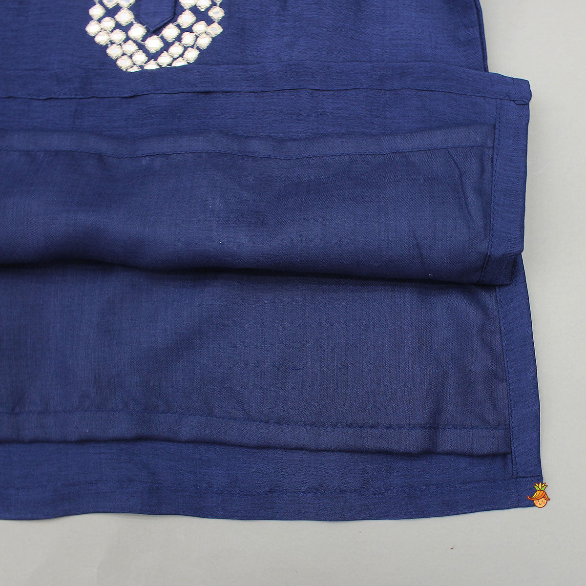 Pre Order: Faux Mirror Work Kurta And Pyjama