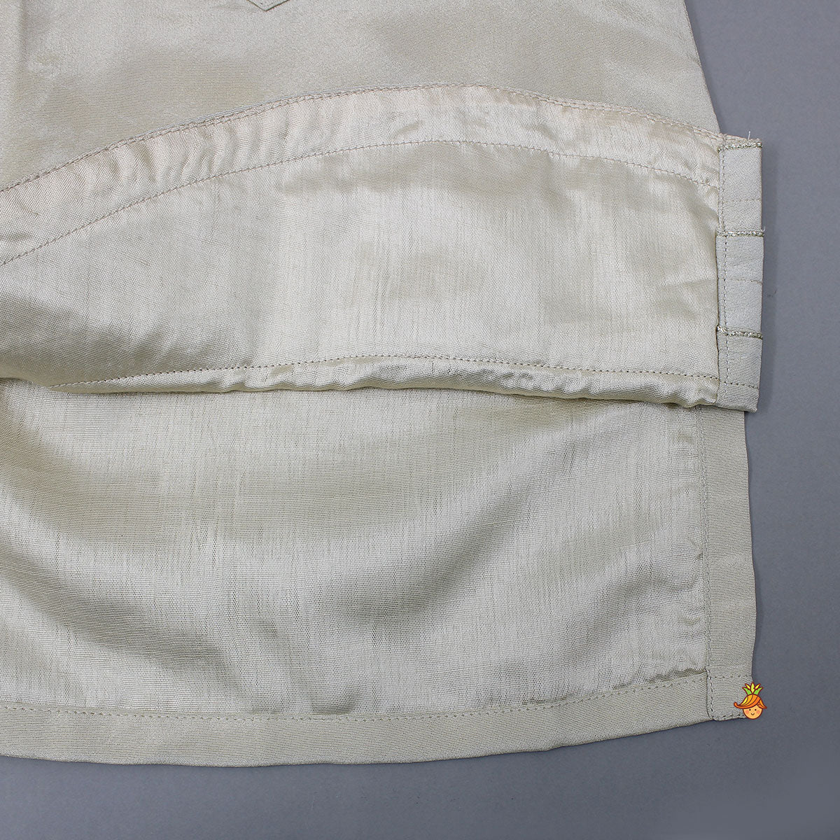 Pre Order: Shimmery Stylish Cut Hem Kurta With Velvet Jacket And Pyjama